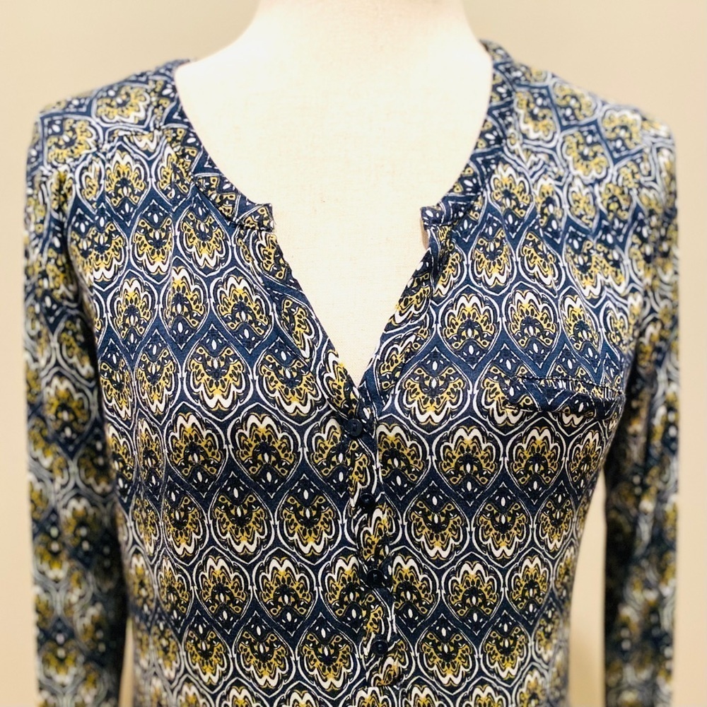 H&M | Long Sleeve Henley Top - Picture 2 of 9